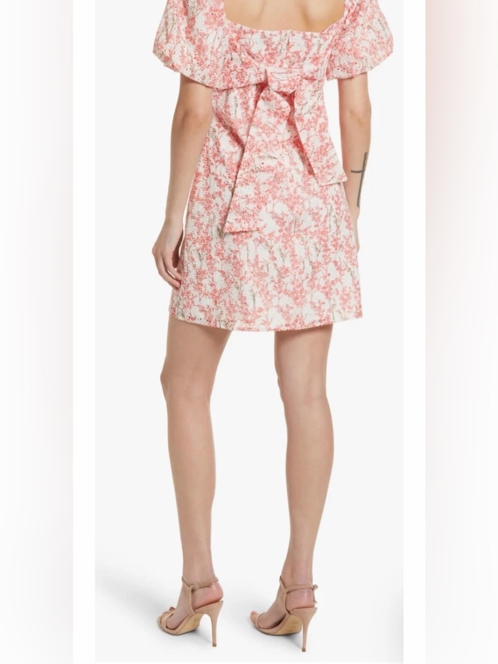 Adelyn Rae Coral Pink Floral Twist-Front Puff-Sleeve Mini Dress